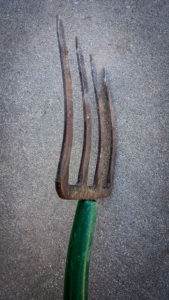 Spading fork